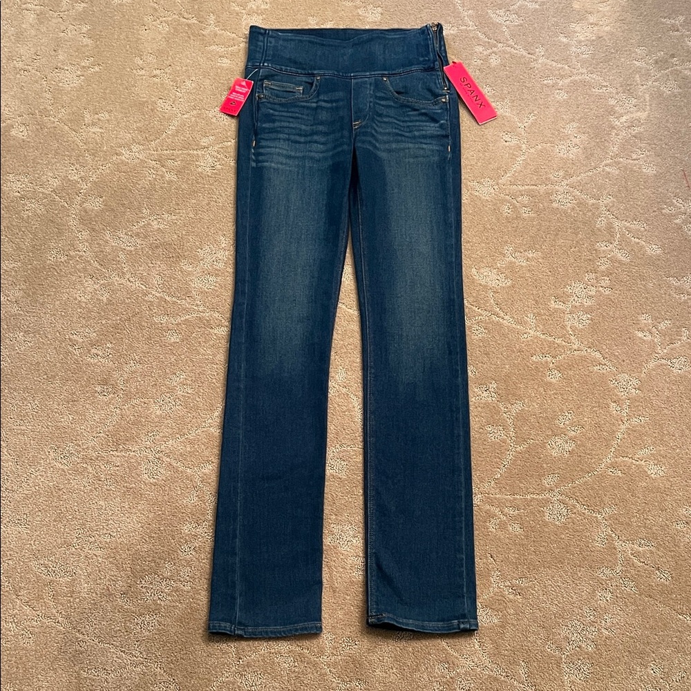NWT Spanx The Signature Straight Jeans, Sz 26